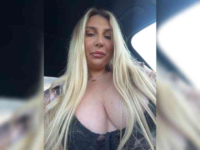 Stiflers_mom webcam
