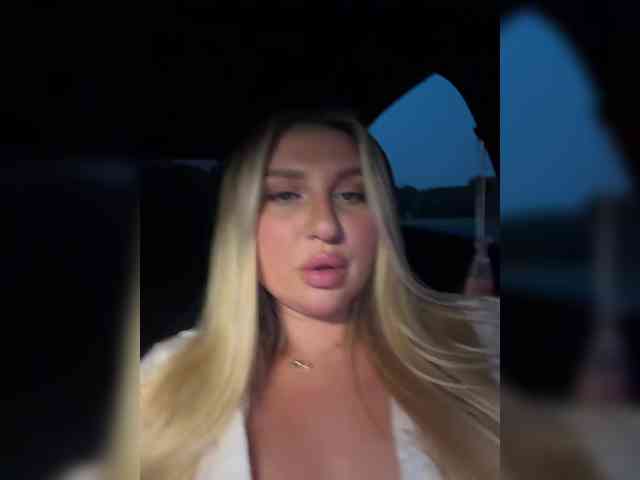 Stiflers_mom webcam