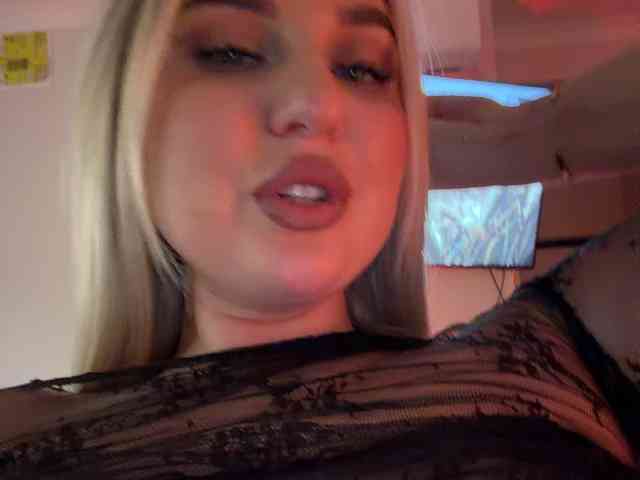 Stiflers_mom webcam