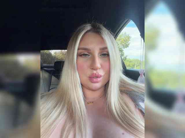 Stiflers_mom webcam