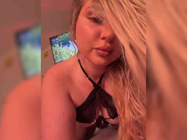 Stiflers_mom webcam