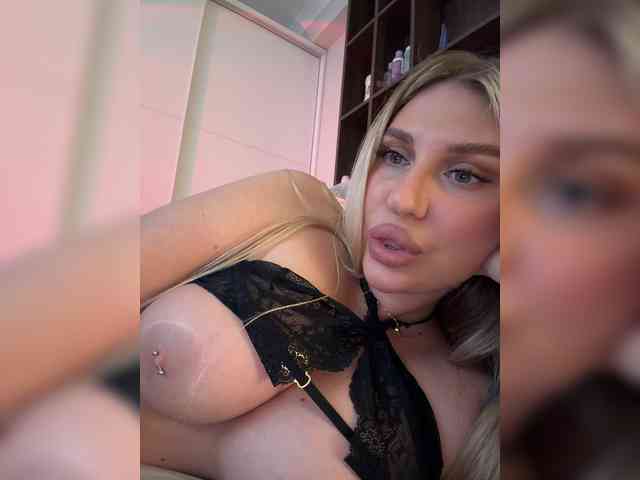 Stiflers_mom webcam