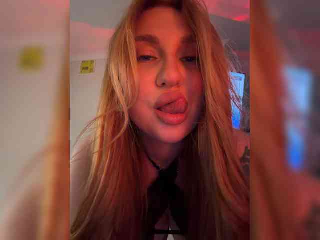 Stiflers_mom webcam