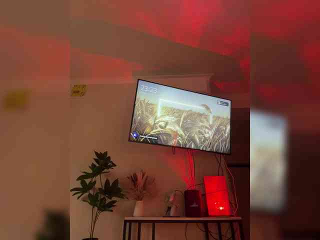 Stiflers_mom webcam