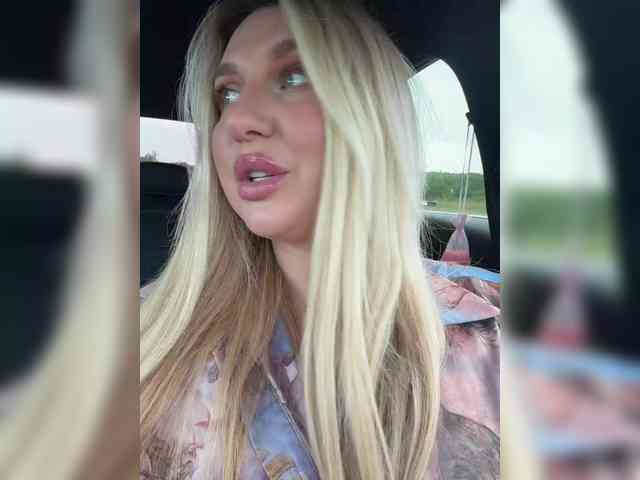 Stiflers_mom webcam