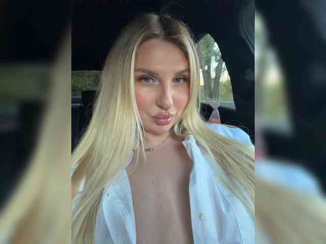 Stiflers_mom webcam