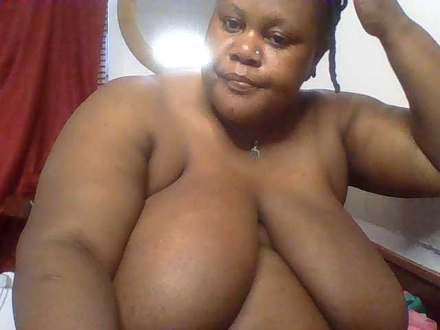 Ebonymagixs live cam on BongaCams
