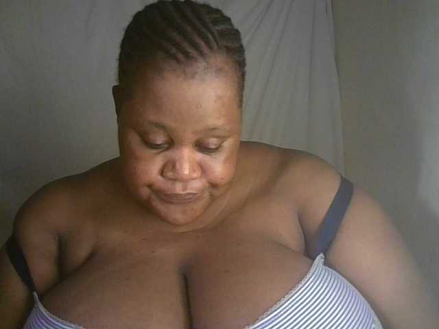 Ebonymagixs's BongaCams show and profile