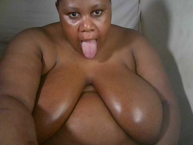 Ebonymagixs's BongaCams show and profile