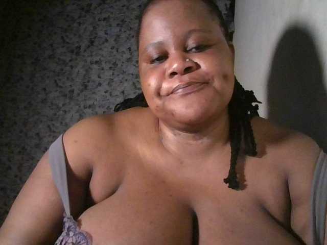 Ebonymagixs webcam bongacams model stream image