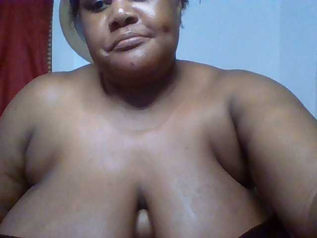 Ebonymagixs live cam on BongaCams