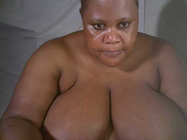 Ebonymagixs's BongaCams show and profile