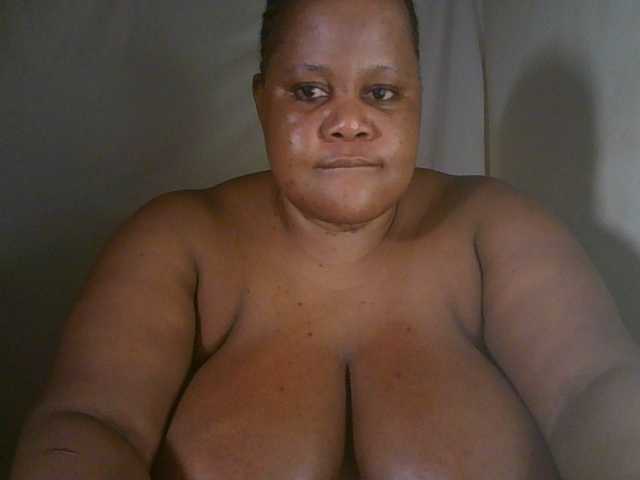 Ebonymagixs's BongaCams show and profile