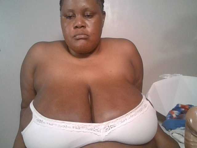 Ebonymagixs live cam on BongaCams