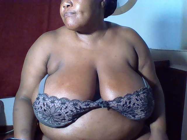 Ebonymagixs live cam on BongaCams