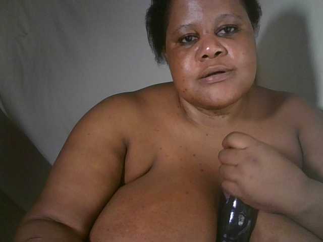 Ebonymagixs's BongaCams show and profile