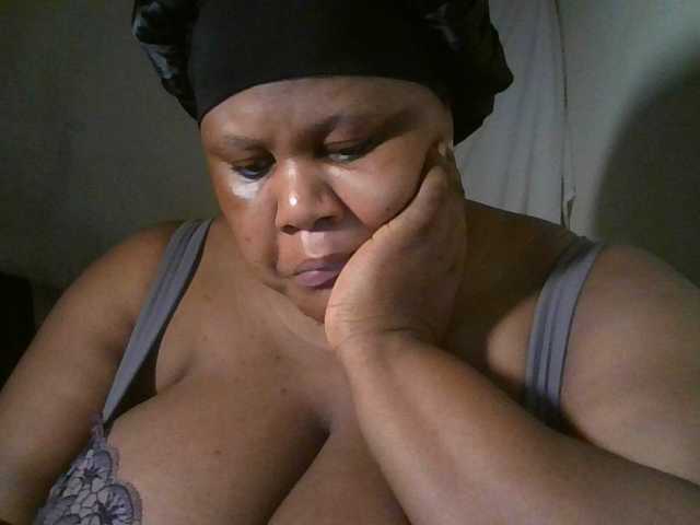 Ebonymagixs's BongaCams show and profile