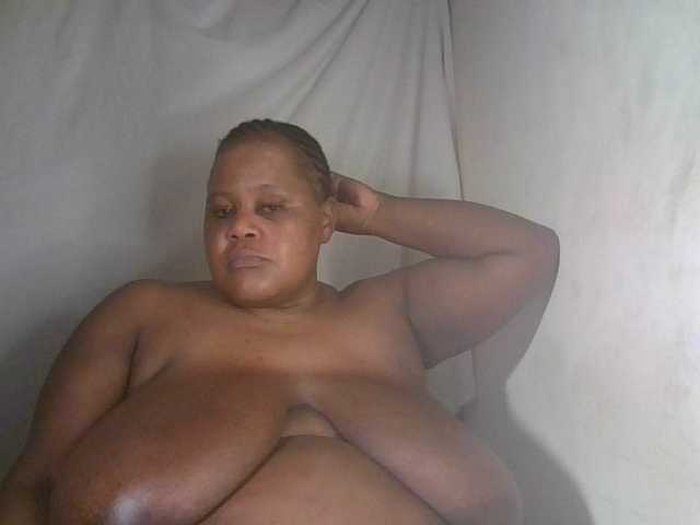 Ebonymagixs's BongaCams show and profile