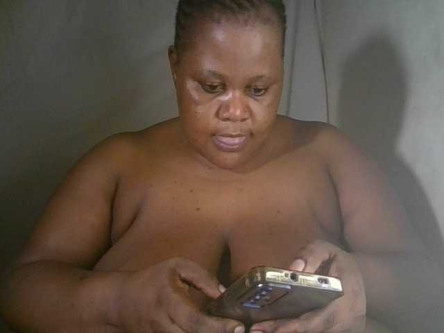 Ebonymagixs's BongaCams show and profile