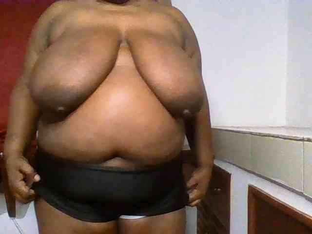 Ebonymagixs webcam