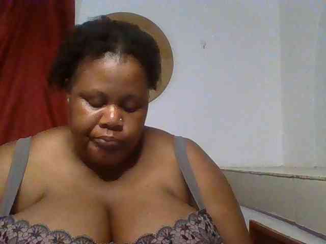 Ebonymagixs webcam