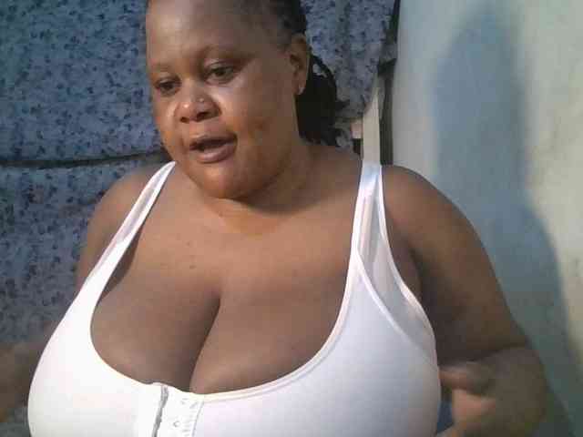 Ebonymagixs webcam