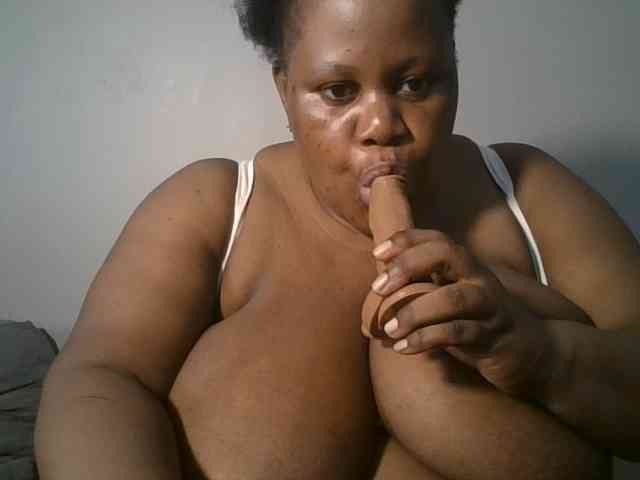Ebonymagixs webcam
