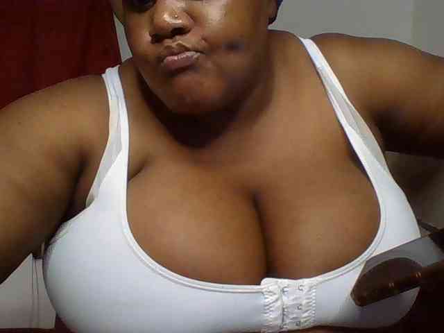 Ebonymagixs webcam
