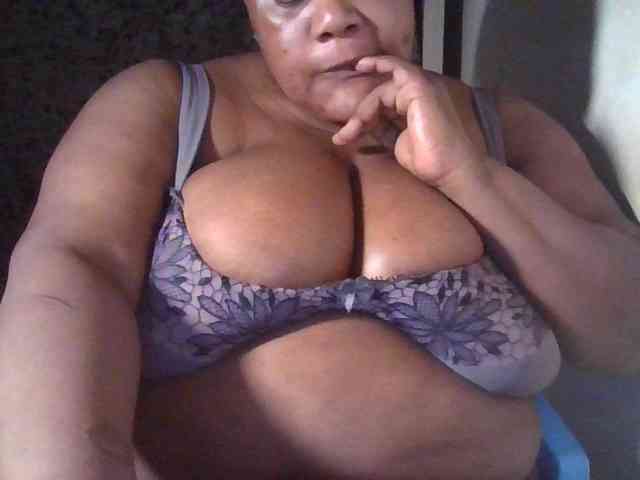 Ebonymagixs webcam