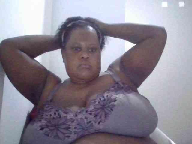 Ebonymagixs webcam