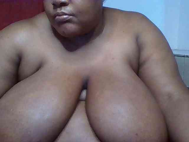 Ebonymagixs webcam