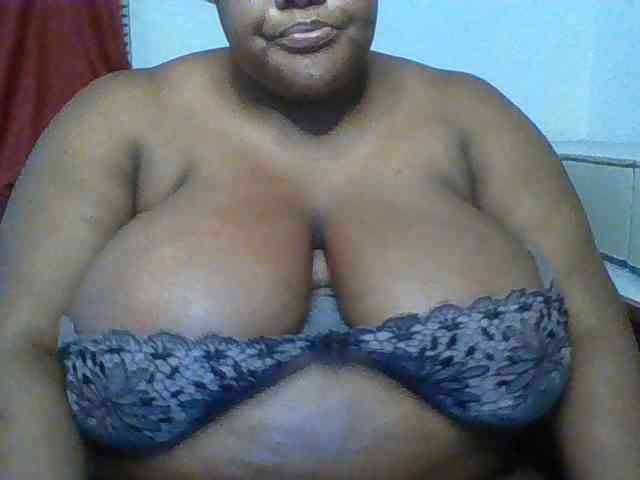 Ebonymagixs webcam