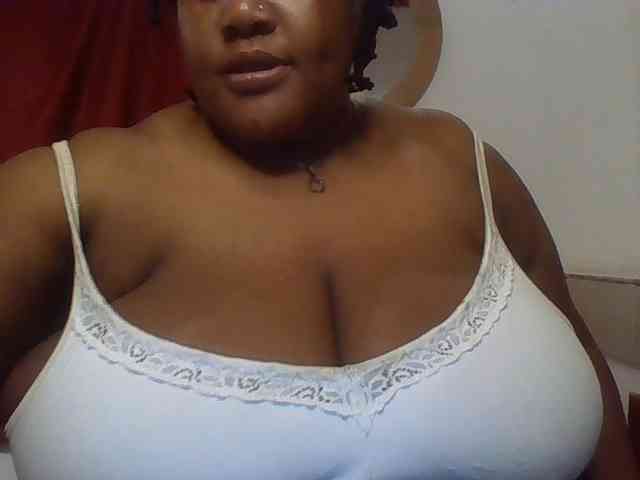 Ebonymagixs webcam
