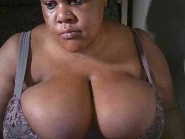 Ebonymagixs webcam