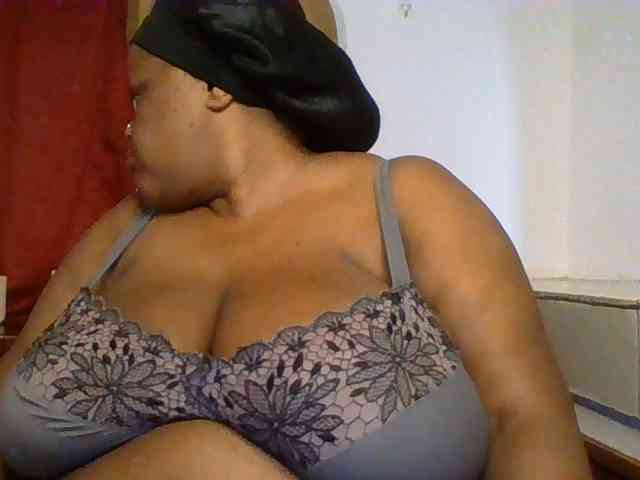 Ebonymagixs webcam