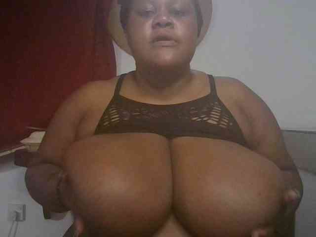 Ebonymagixs webcam