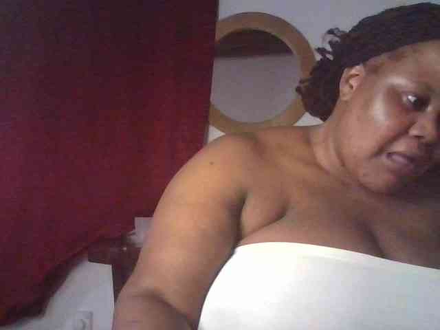 Ebonymagixs webcam