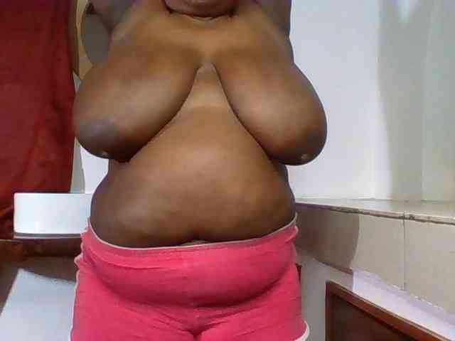 Ebonymagixs webcam