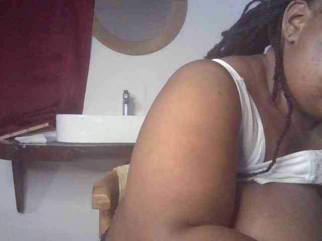 Ebonymagixs webcam