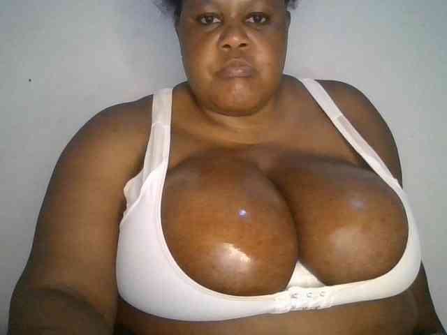 Ebonymagixs webcam