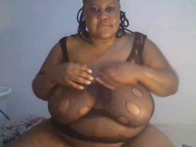 Ebonymagixs webcam