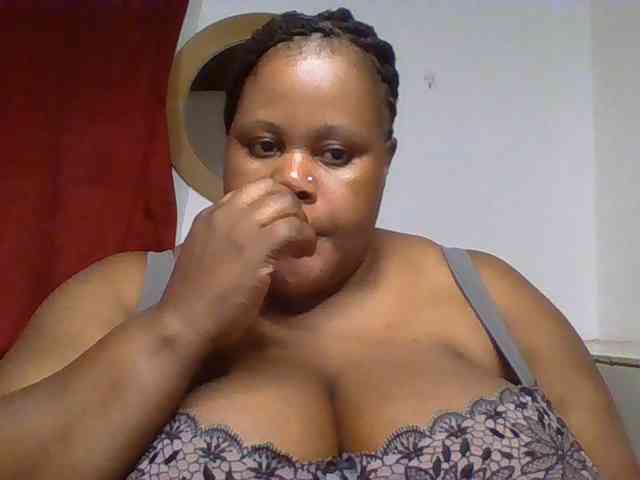 Ebonymagixs webcam