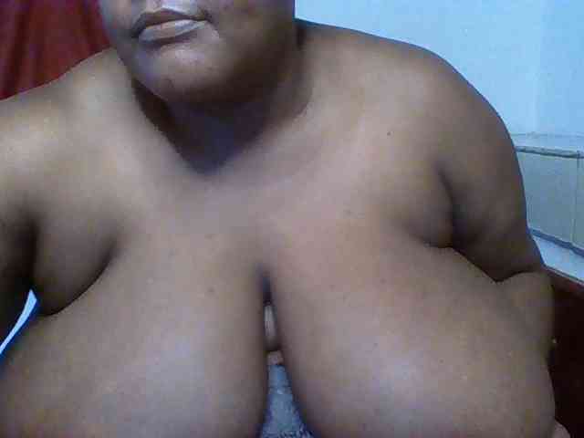 Ebonymagixs webcam