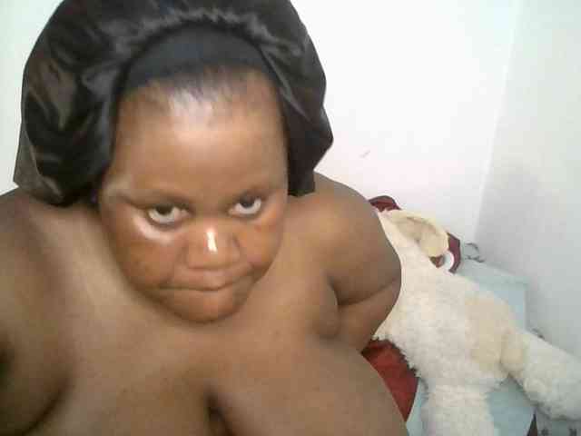 Ebonymagixs webcam