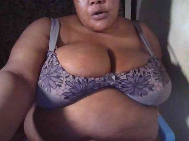 Ebonymagixs webcam