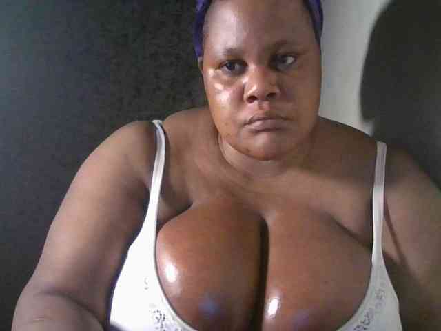 Ebonymagixs webcam