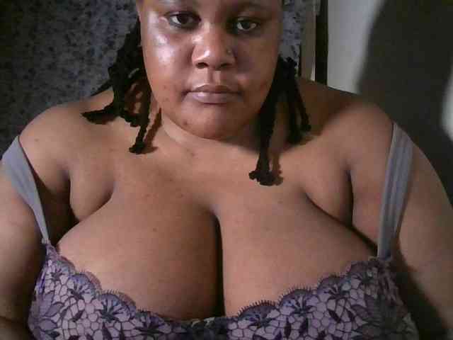 Ebonymagixs webcam