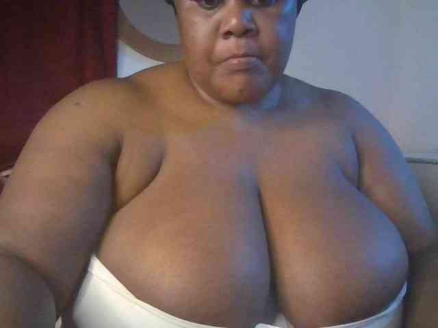 Ebonymagixs webcam