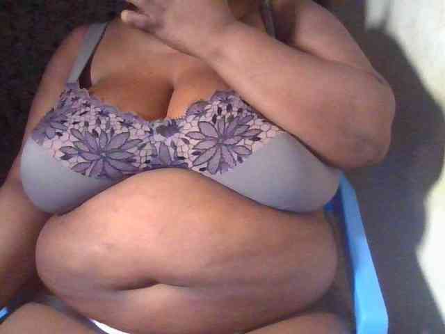 Ebonymagixs webcam