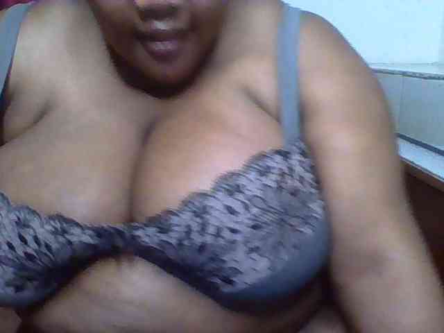 Ebonymagixs webcam